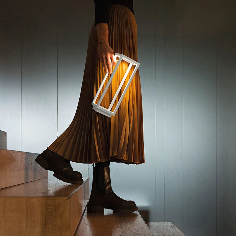 Luminária de Mesa Gretta Housi Portátil LED - Recarregável - Sem fio - Dimerizável